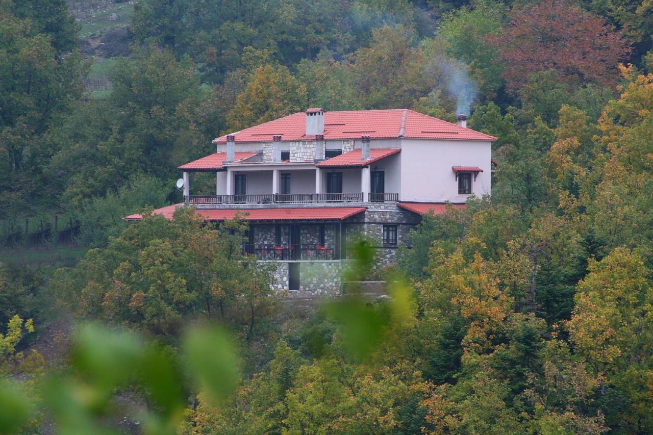 Evilion Traditional Inn Plakoton Exterior photo